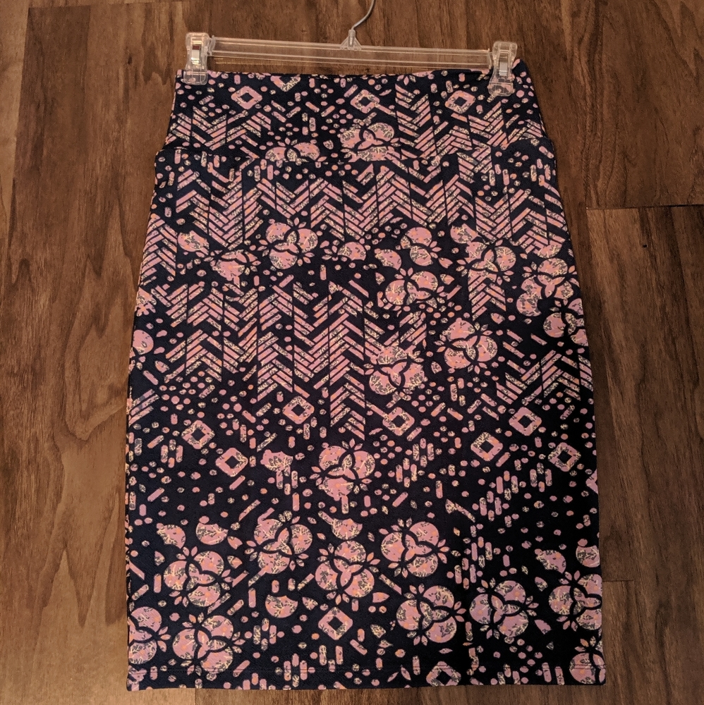 Floral Lularoe Cassie